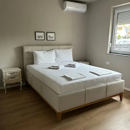 Apartment Number 6 - Complex *