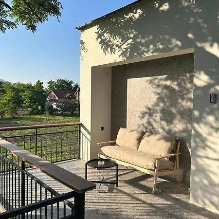 Apartment Number 6 - Complex *