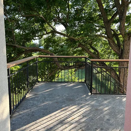 Number 6 - Complex Apartment