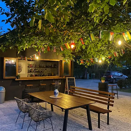 Number 6 - Complex Apartment