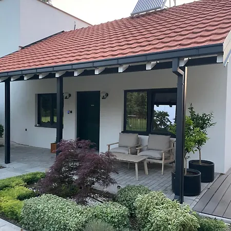 Number 6 - Complex Apartment *