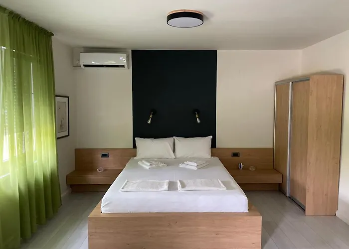 Apartment Number 6 - Complex *