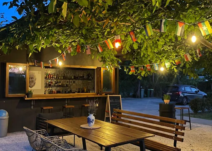 Number 6 - Complex Daire